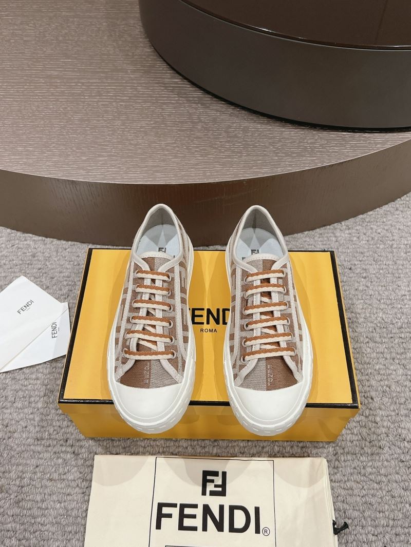 Fendi Low Shoes